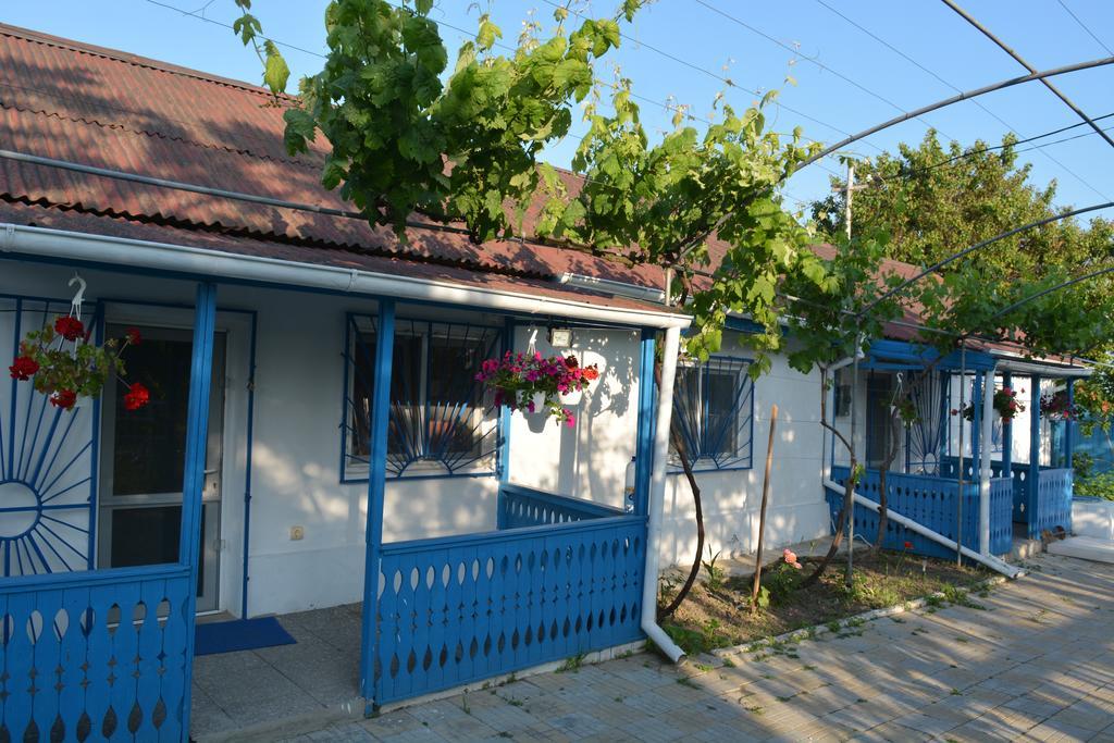 Sailors Guest House Журиловка Экстерьер фото