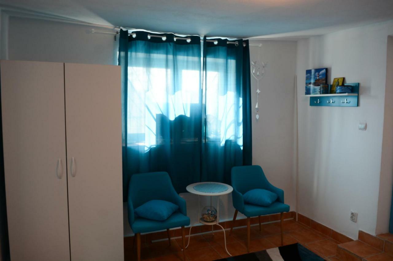 Sailors Guest House Журиловка Экстерьер фото