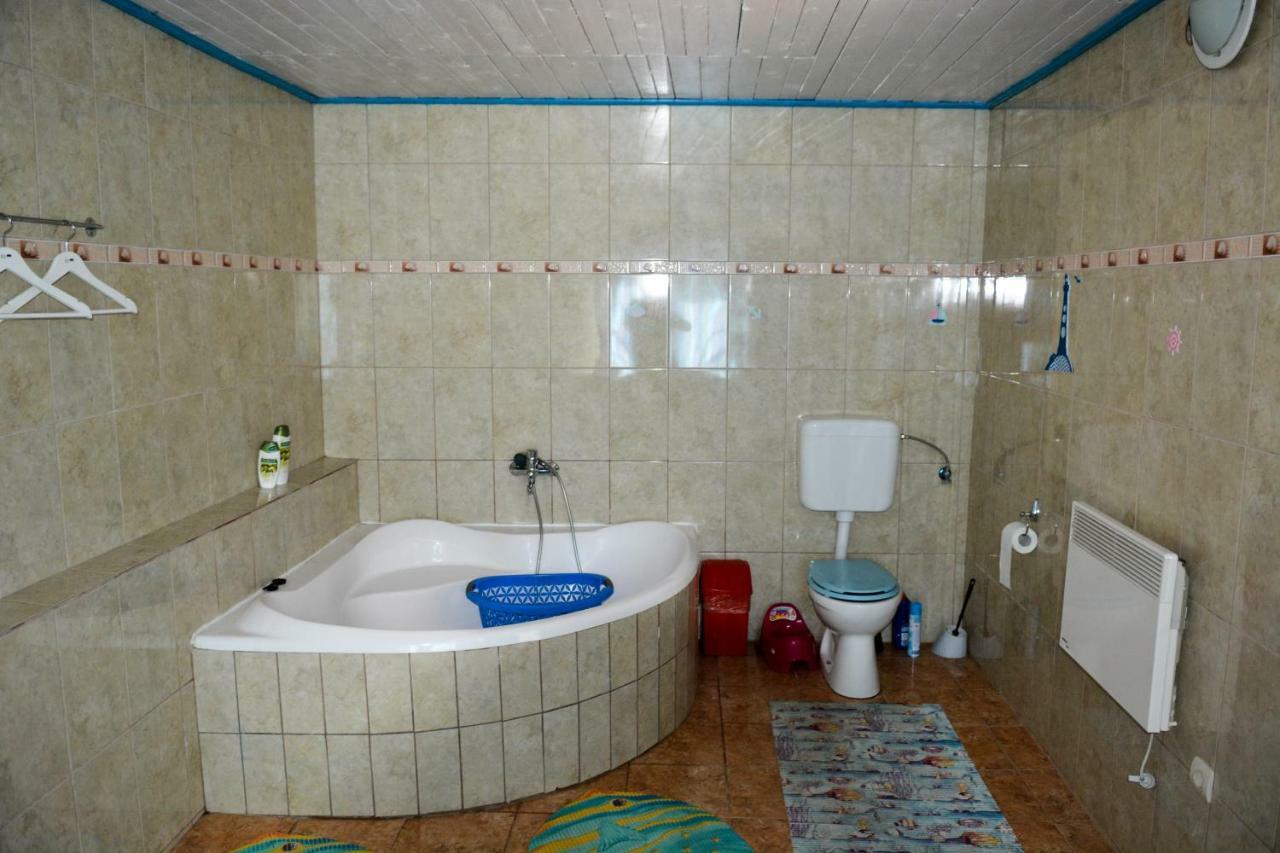 Sailors Guest House Журиловка Экстерьер фото